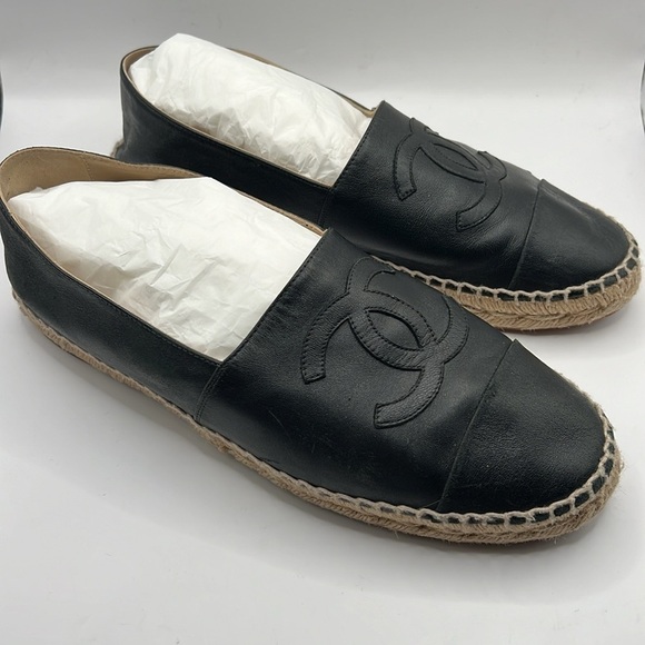 EUC Chanel Black Lambskin Espadrilles Size 9 - Picture 3 of 12